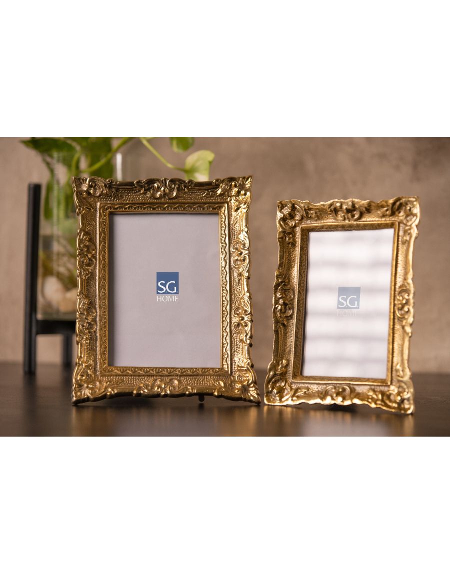 Get a Vintage Photo Frame (M) | Shop Frames Online | SG Home