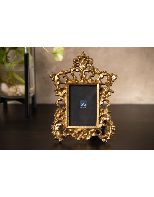 Colonial Photo Frame