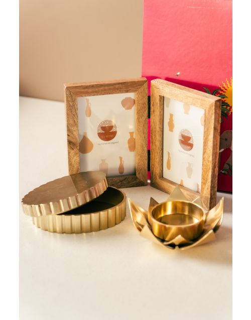 Dual Delight Gift Box