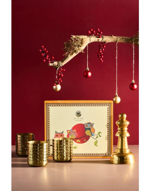 Queen's Treasure Gift Box