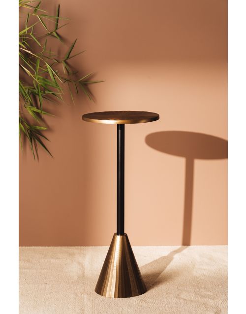 Pine Cone Chic Side Table